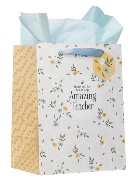 1220000370784_feature1